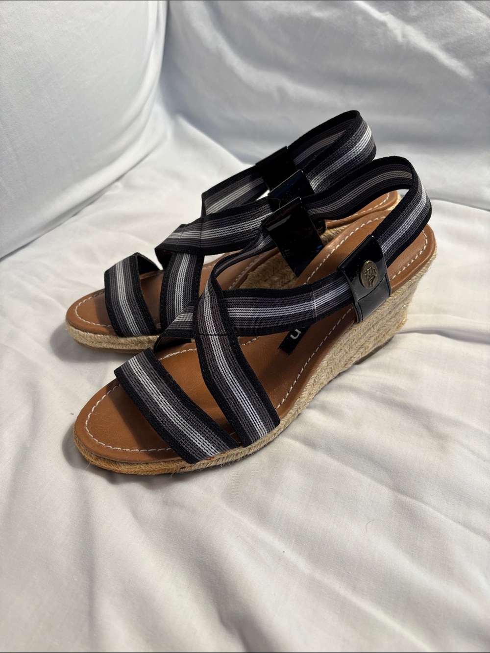 libby. edelman Black and Gray Striped Elastic Espadrille Wedge Sandals